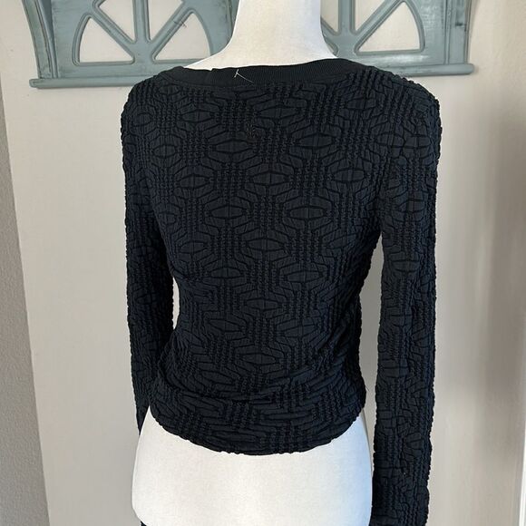 NWOT Free People Black Scoop Neck Long Sleeves Textured S Activewear Workout - Picture 8 of 9